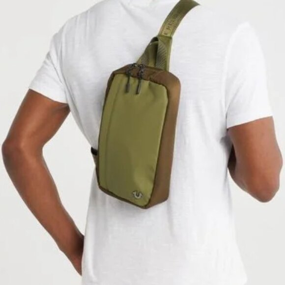 TRUE RELIGION MEN'S Sling Crossbody Bag "PORTER" Olive TR104439 BRAND-NEW w/tags - Picture 1 of 14